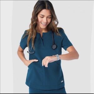 Figs Caribbean blue top